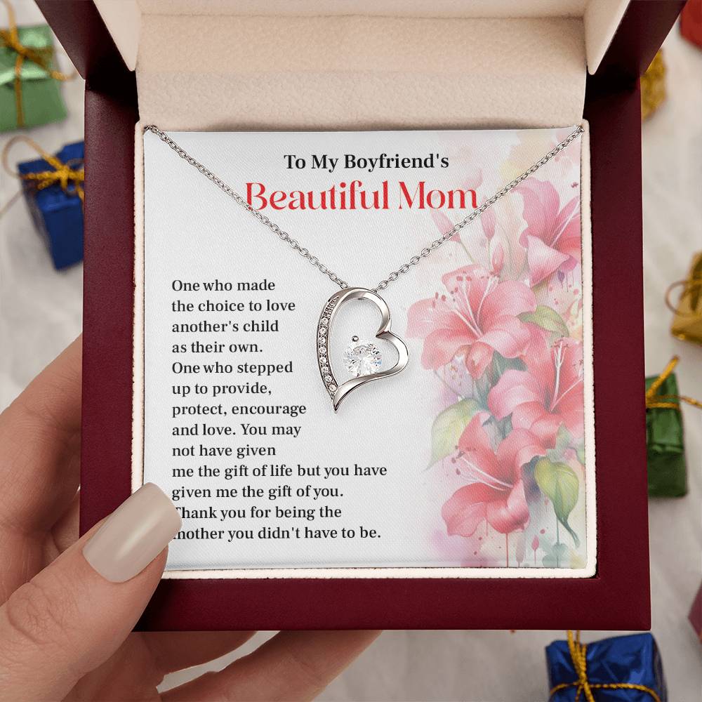 Beautiful Mom Necklace Gift from Boyfriend’s Partner