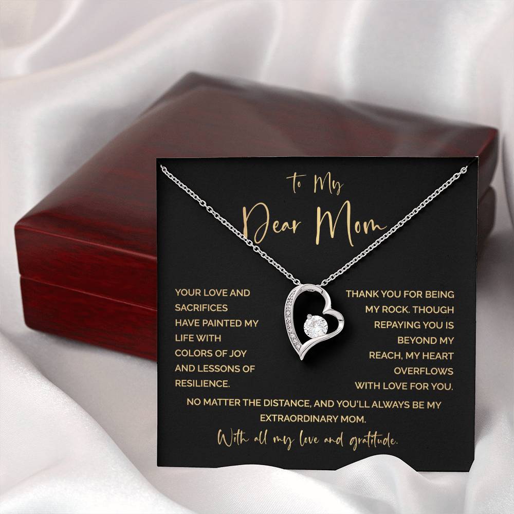 To My Mom Heart Necklace Gift – Emotional Message of Love and Gratitude