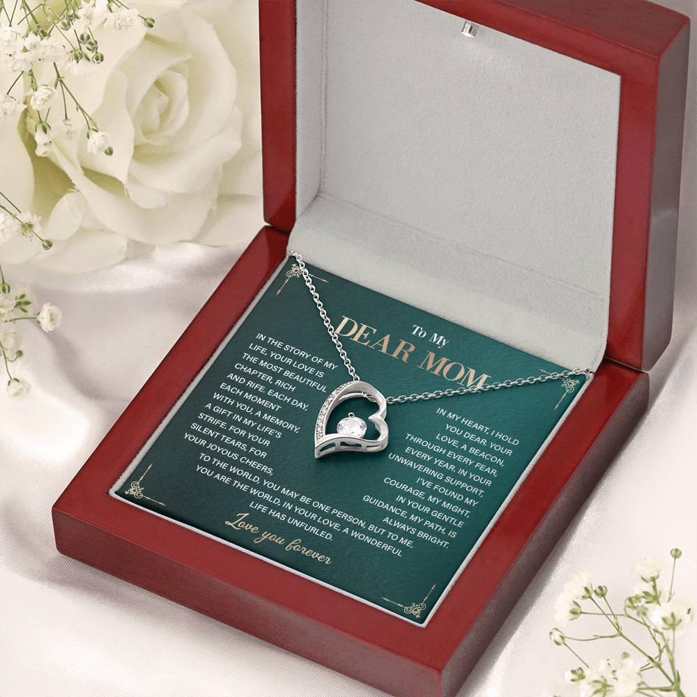 To My Dear Mom Heart Necklace Gift with Loving Message