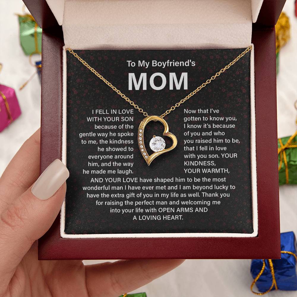 Boyfriend’s Mom Necklace Gift with Heart Pendant