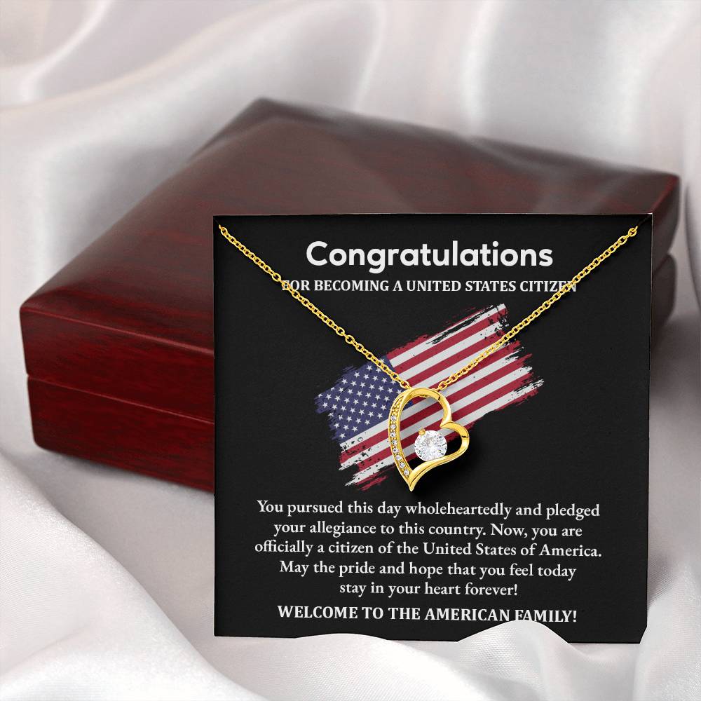 American Citizenship Necklace – Welcome Gift Box