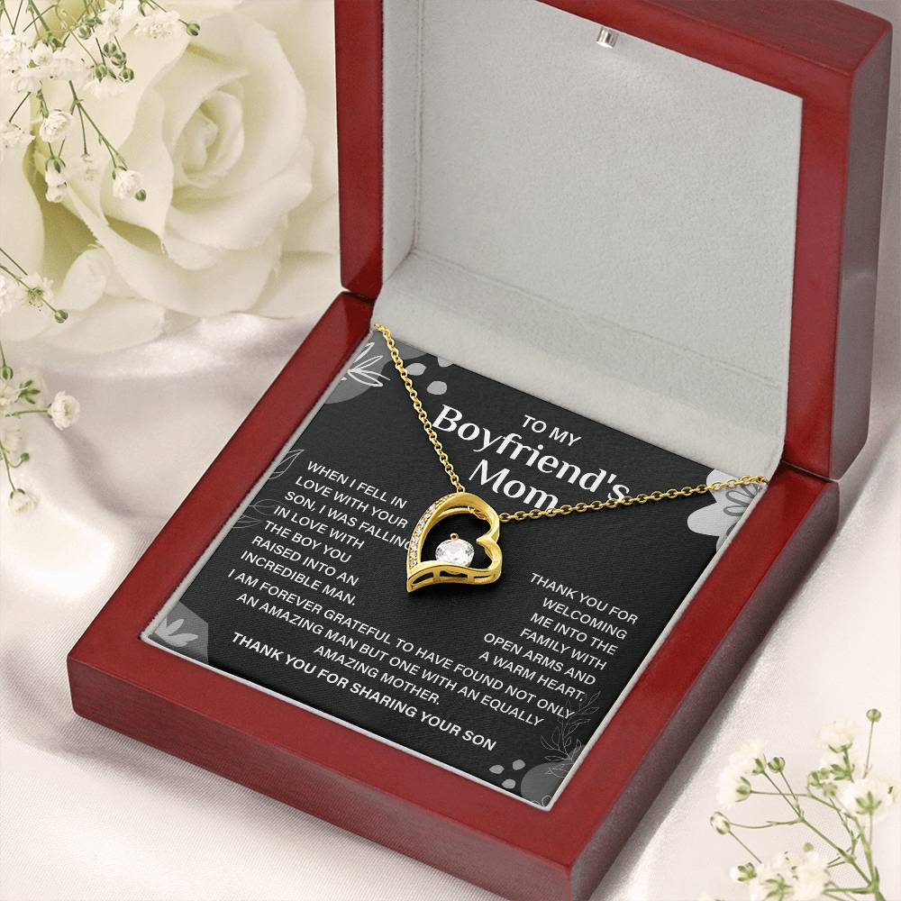 Boyfriend’s Mom Necklace Gift – Heartfelt Message Box