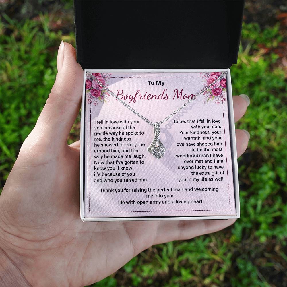 Boyfriend’s Mom Necklace Gift from Girlfriend
