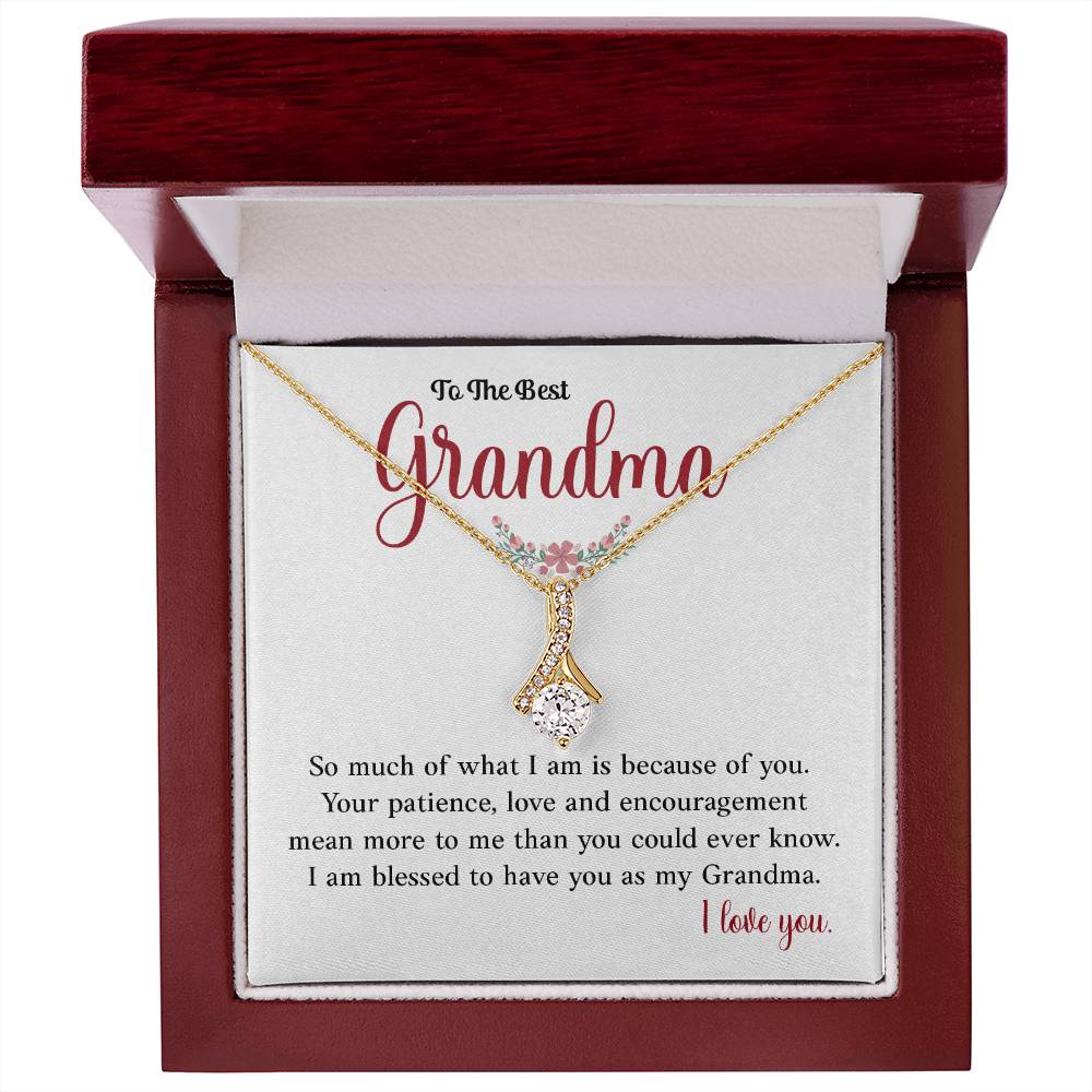 Best Grandma Necklace Gift – Floral Pendant with Heartfelt Card