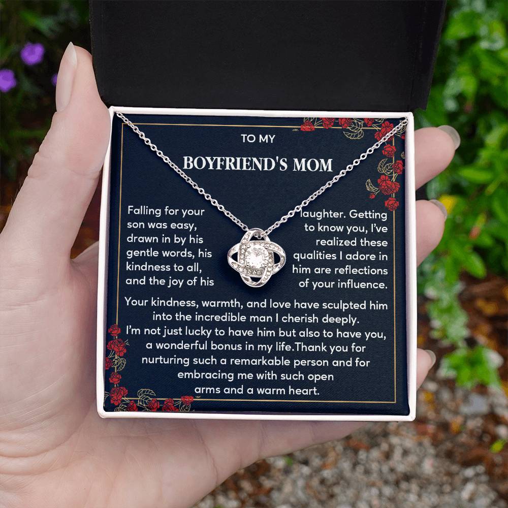 Boyfriend’s Mom Necklace Gift from Girlfriend