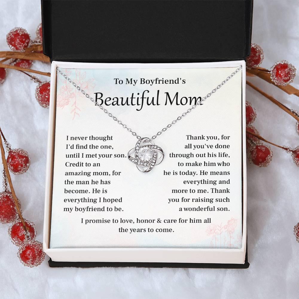 Boyfriend’s Mom Necklace Gift from Girlfriend