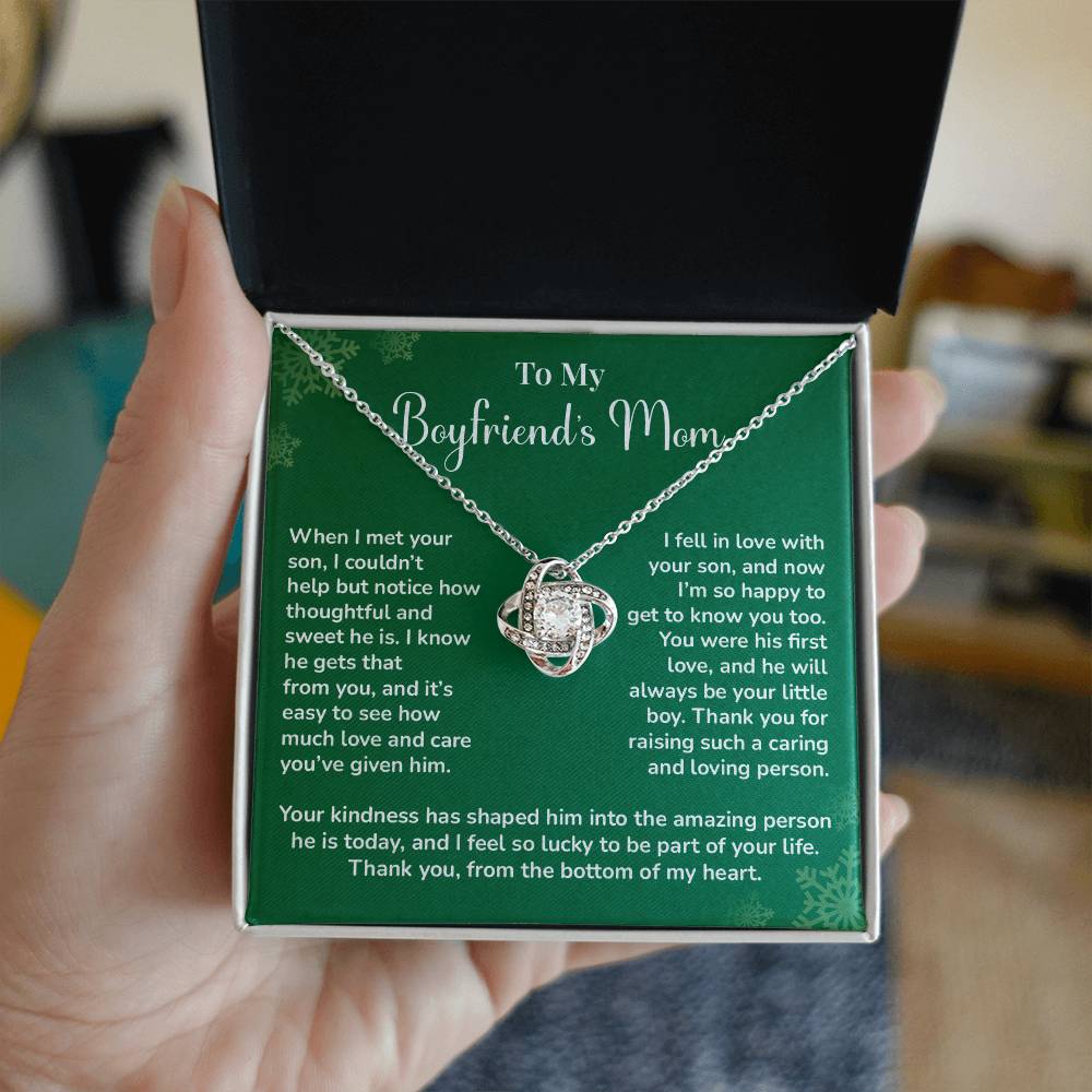 Boyfriend's Mom Love Knot Necklace Gift Gift For Boyfriend's Mom Thoughtful Gift From Girlfriend Emotional Gift For Boyfriend's Mom Sentimental Jewelry For Her Special Thank You Present Emotional Message Necklace