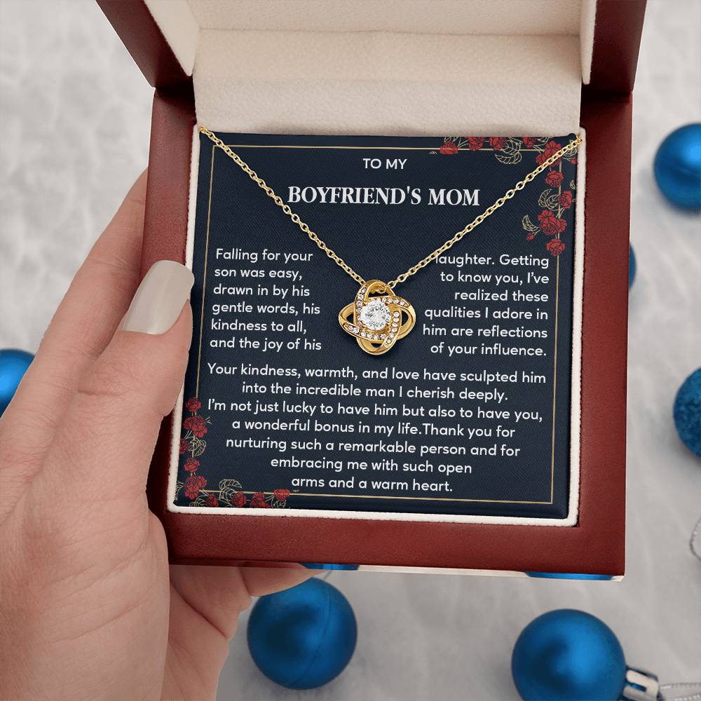 Boyfriend’s Mom Necklace Gift from Girlfriend