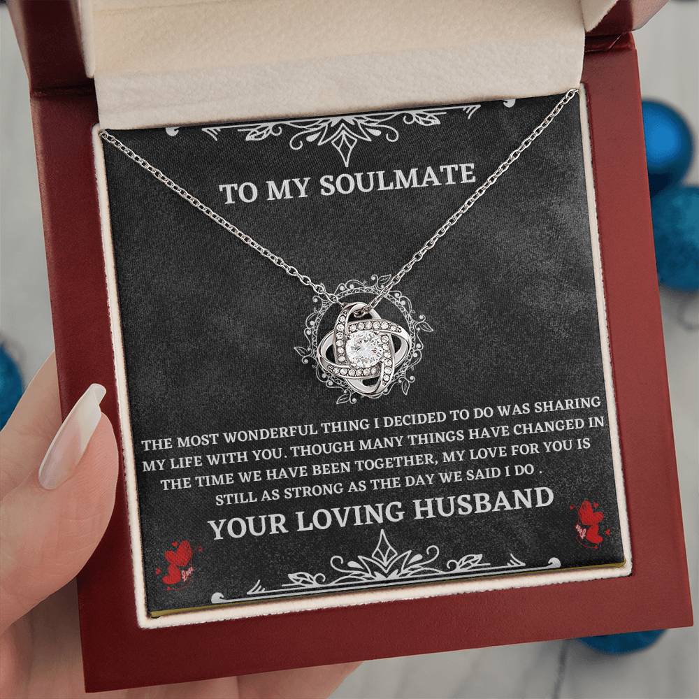 Soulmate Necklace Gift from Husband – Love Knot Pendant with Heartfelt Message Card