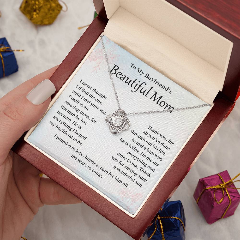 Boyfriend’s Mom Necklace Gift from Girlfriend
