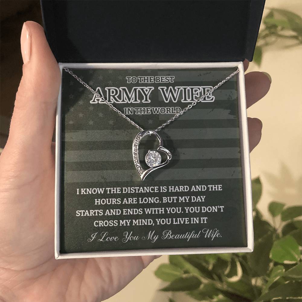 Army Wife Necklace - To The Best Wife In The World, A Heartfelt Gift Of Love Across Distance - Tribute To My Beautiful Wife