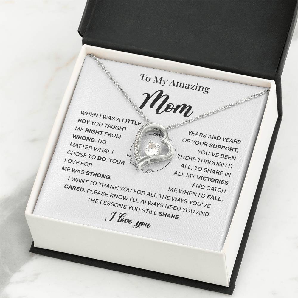Sentimental Necklace for Mom with Heartfelt Message Card