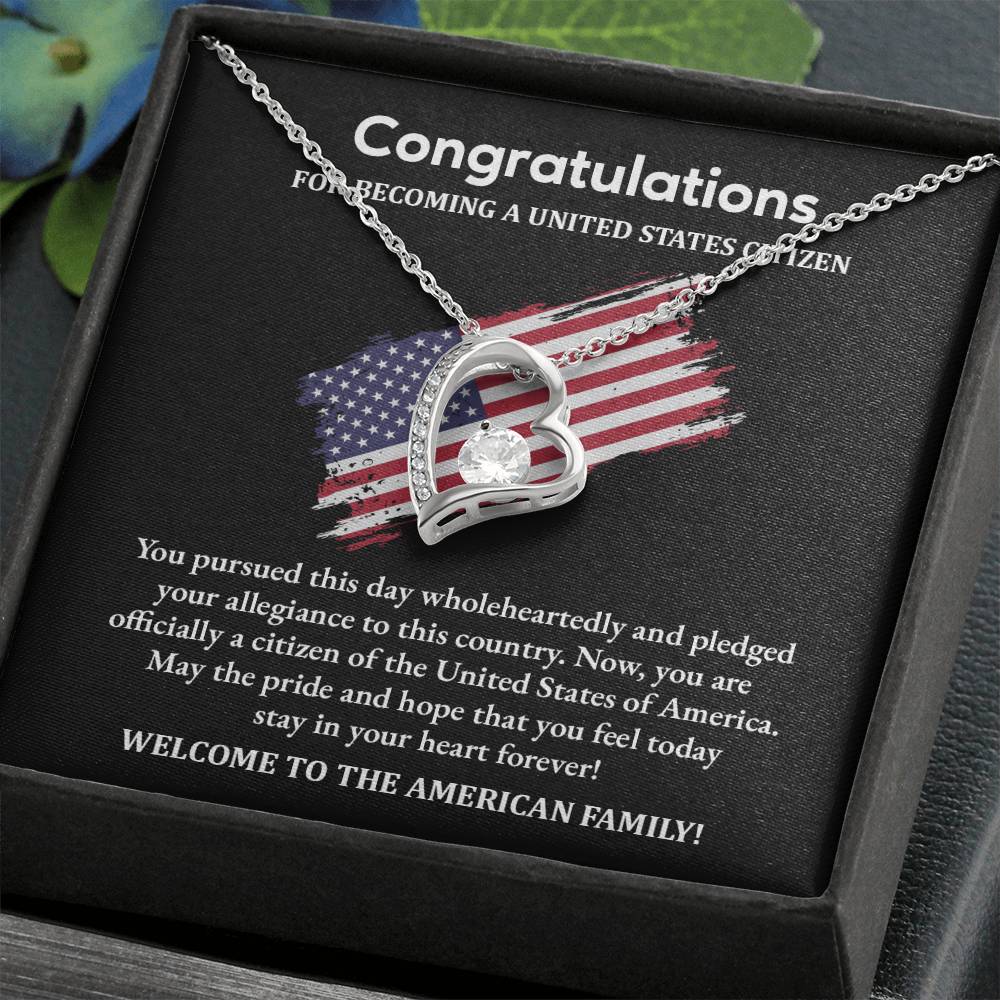 American Citizenship Necklace – Welcome Gift Box
