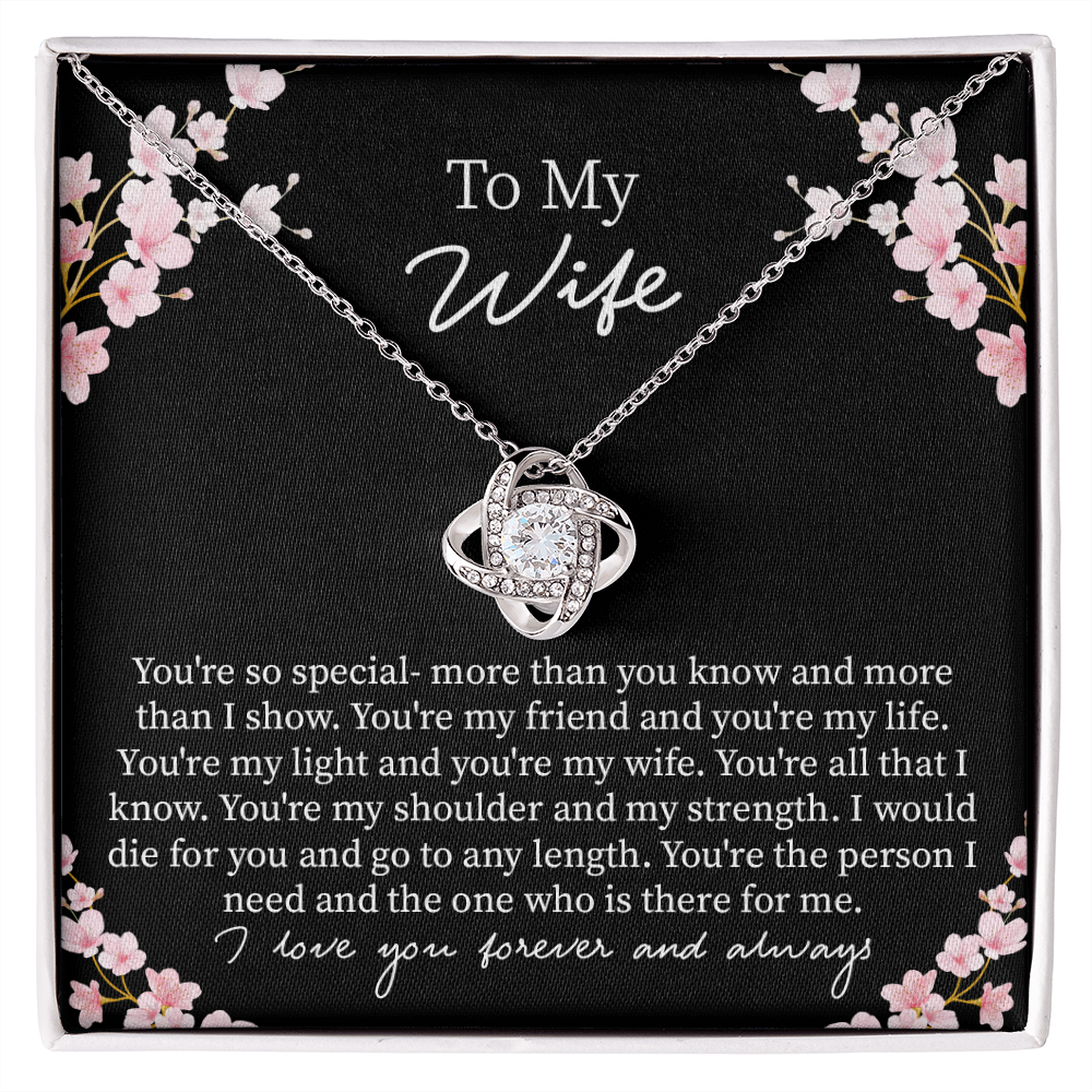 To My Wife Necklace Gift – Romantic I Love You Message