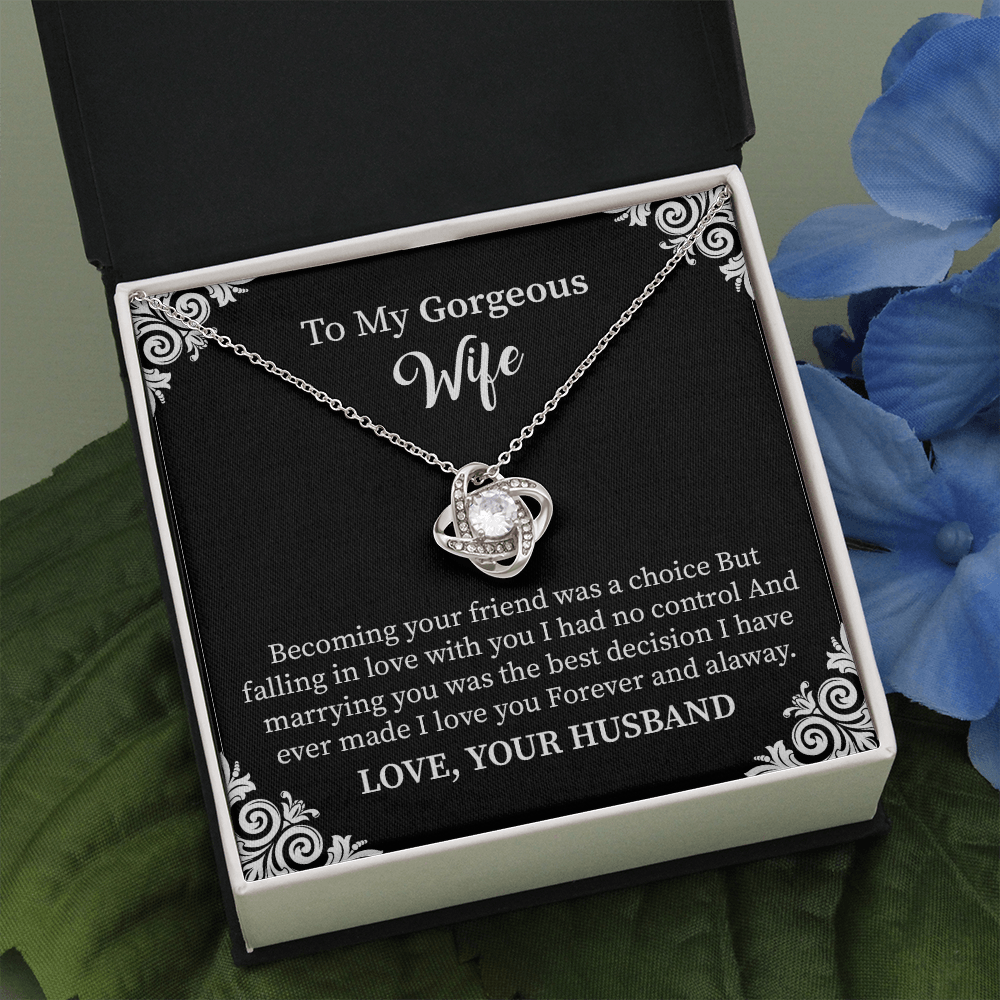 Gorgeous Wife Necklace Gift from Husband with Romantic Love Message Card