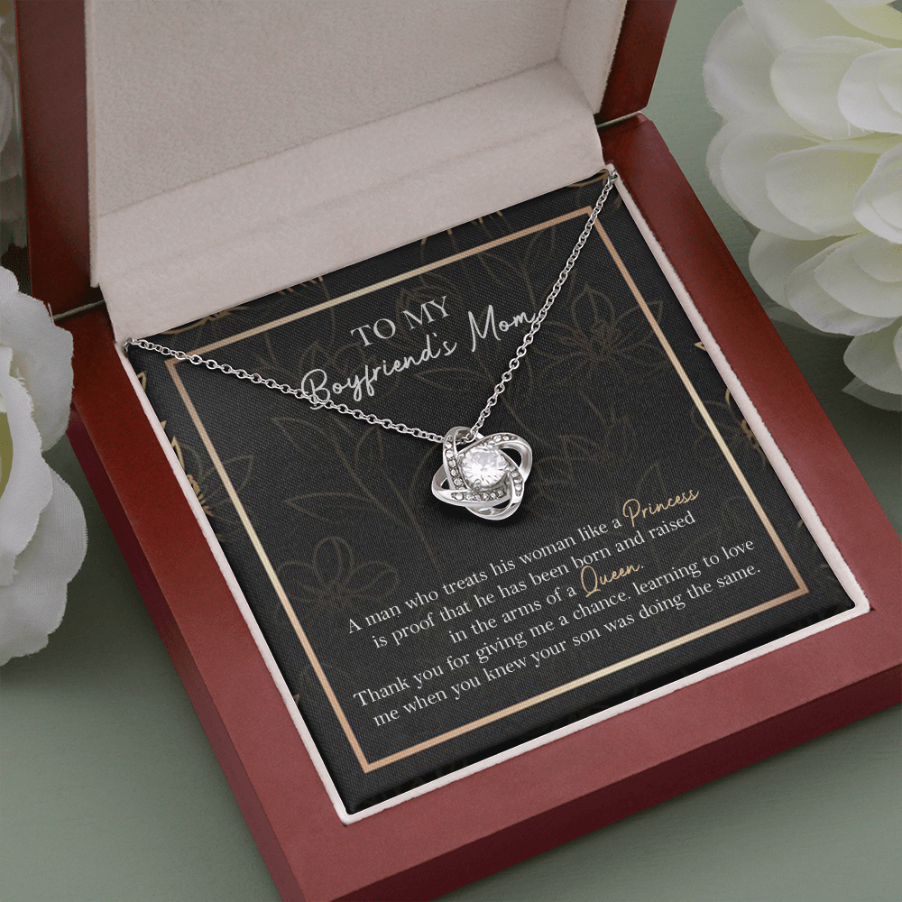 Boyfriend’s Mom Necklace Gift from Girlfriend with Heartfelt Message Card