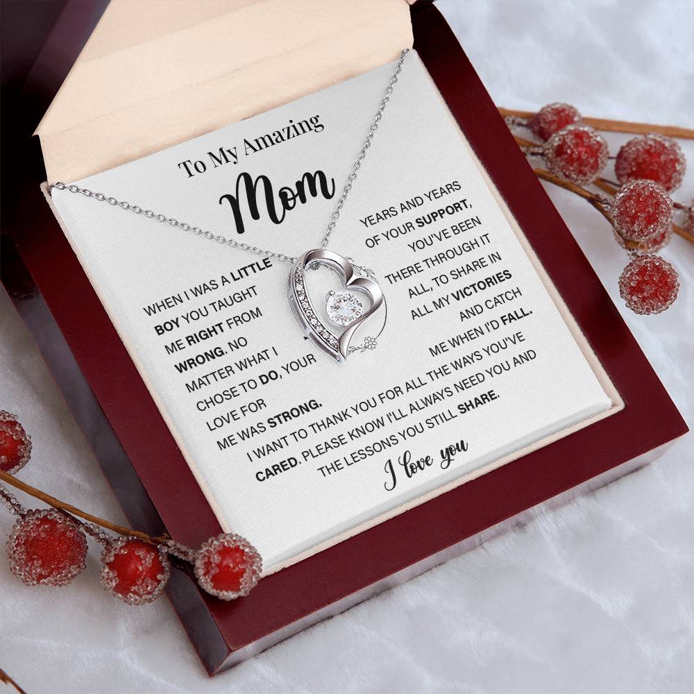 Sentimental Necklace for Mom with Heartfelt Message Card