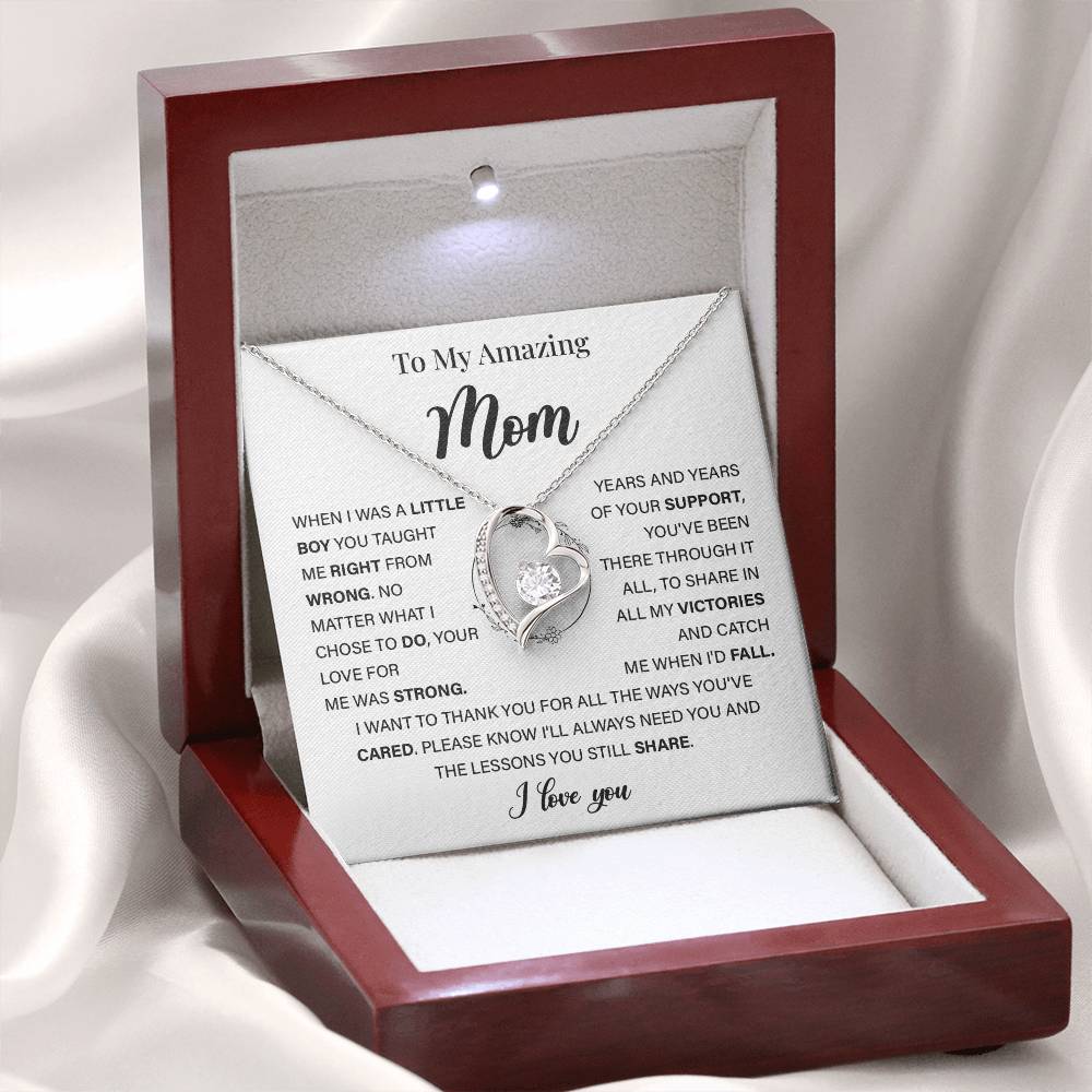 Sentimental Necklace for Mom with Heartfelt Message Card