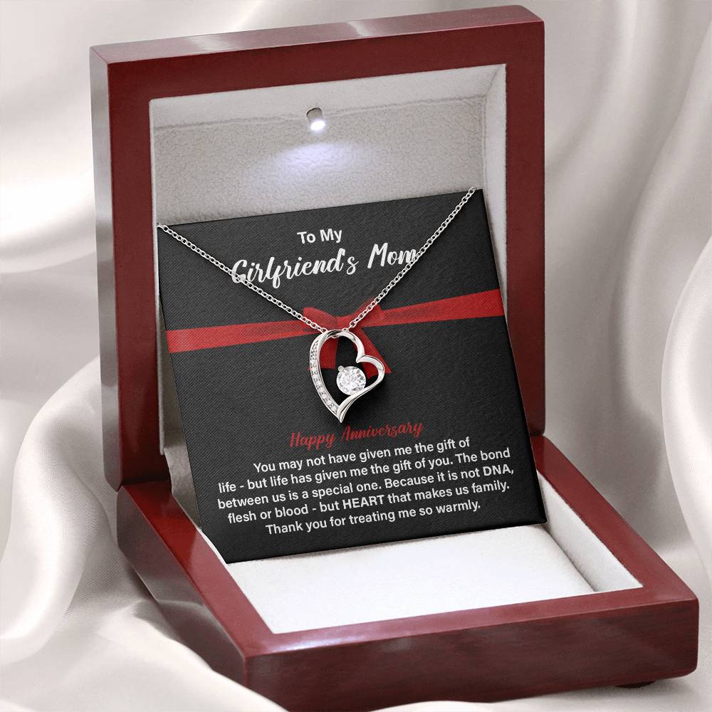 Anniversary Gift for Girlfriend’s Mom – Necklace