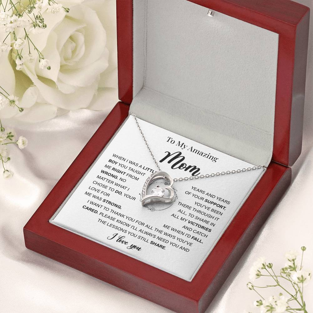 Sentimental Necklace for Mom with Heartfelt Message Card