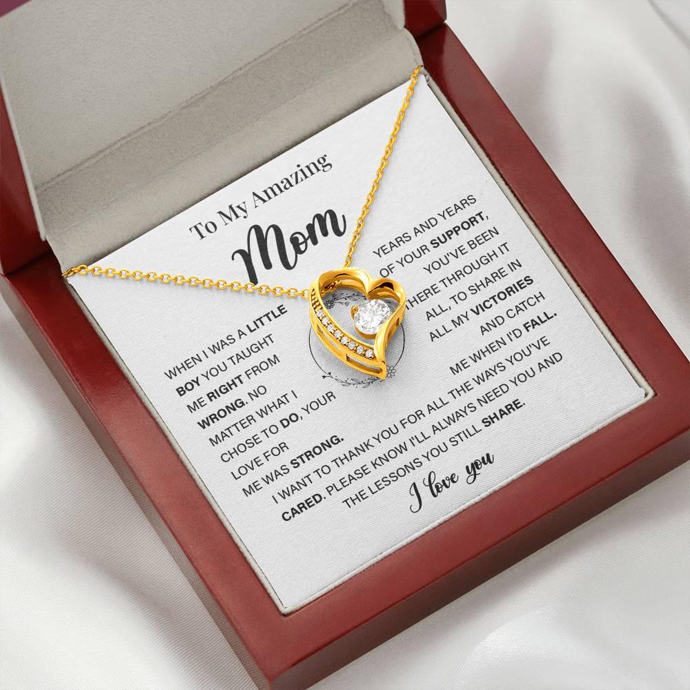 Sentimental Necklace for Mom with Heartfelt Message Card
