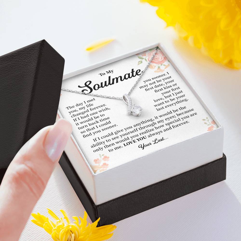 Soulmate Pendant Necklace for Her – Gift Box Jewelry