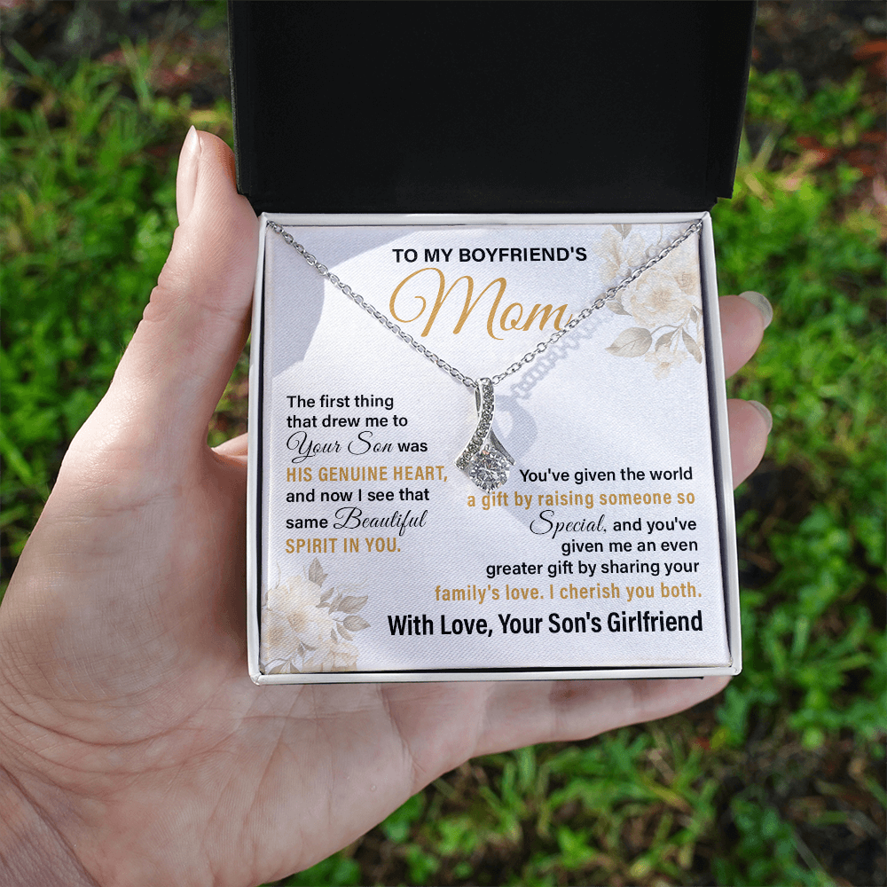 To My Boyfriend's Mom – Appreciation Gift for Future Mother-in-Law Necklace Gift from Girlfriend