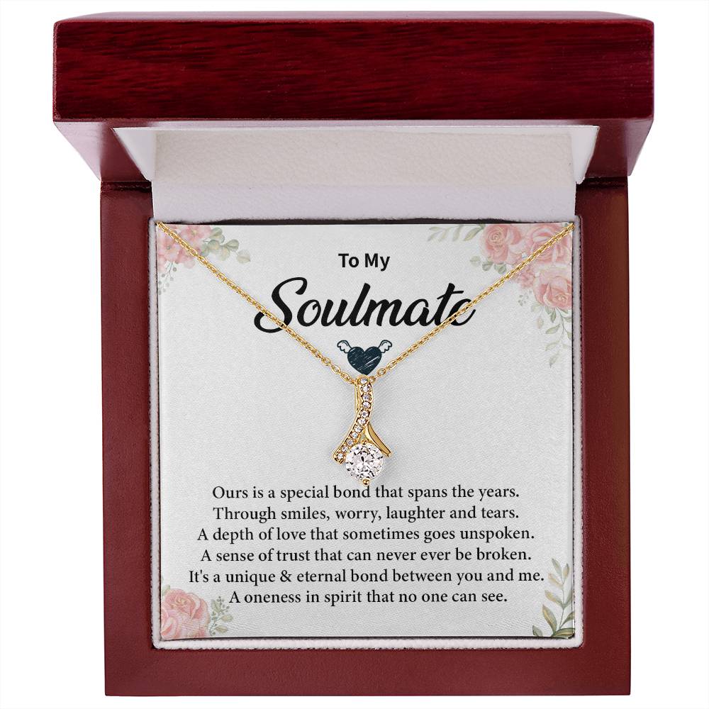 Elegant Soulmate Necklace Gift for Her – Gift Box