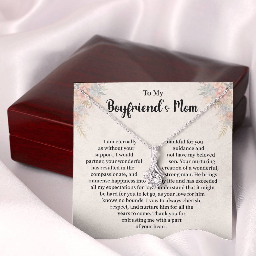 Boyfriend’s Mom Necklace Gift with Floral Card Design