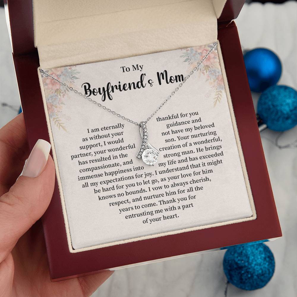 Boyfriend’s Mom Necklace Gift with Floral Card Design