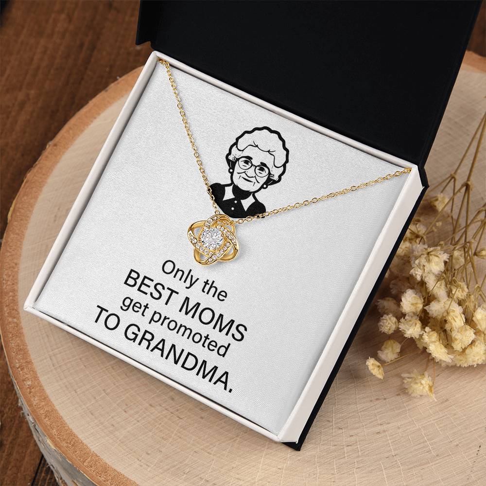 To The Best Moms Who Become Grandmas Grandma Necklace Gift Best Mom To Grandma Gift Jewelry Gift For Grandma Sentimental Jewelry For Grandmother Emotional Keepsake For Grandma Family Connection Necklace Sentimental Keepsake For Grandma