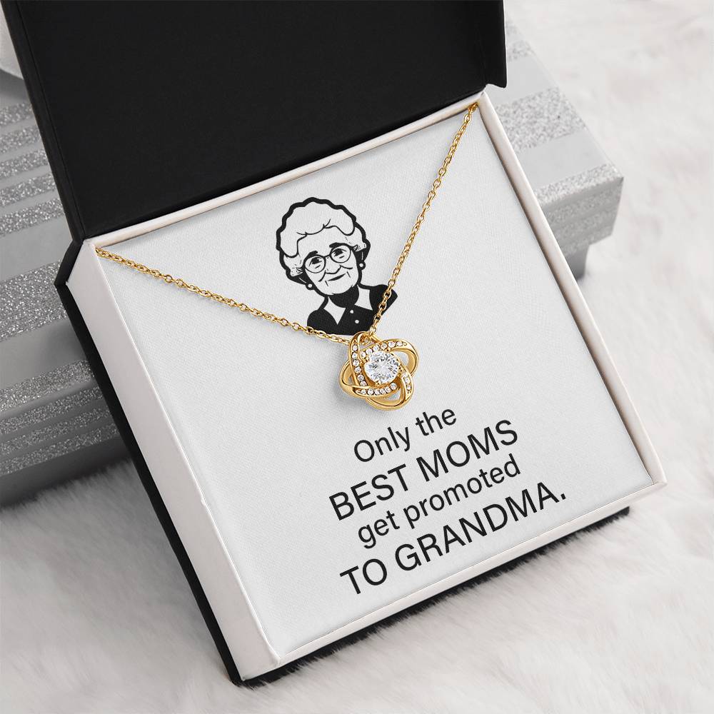 To The Best Moms Who Become Grandmas Grandma Necklace Gift Best Mom To Grandma Gift Jewelry Gift For Grandma Sentimental Jewelry For Grandmother Emotional Keepsake For Grandma Family Connection Necklace Sentimental Keepsake For Grandma