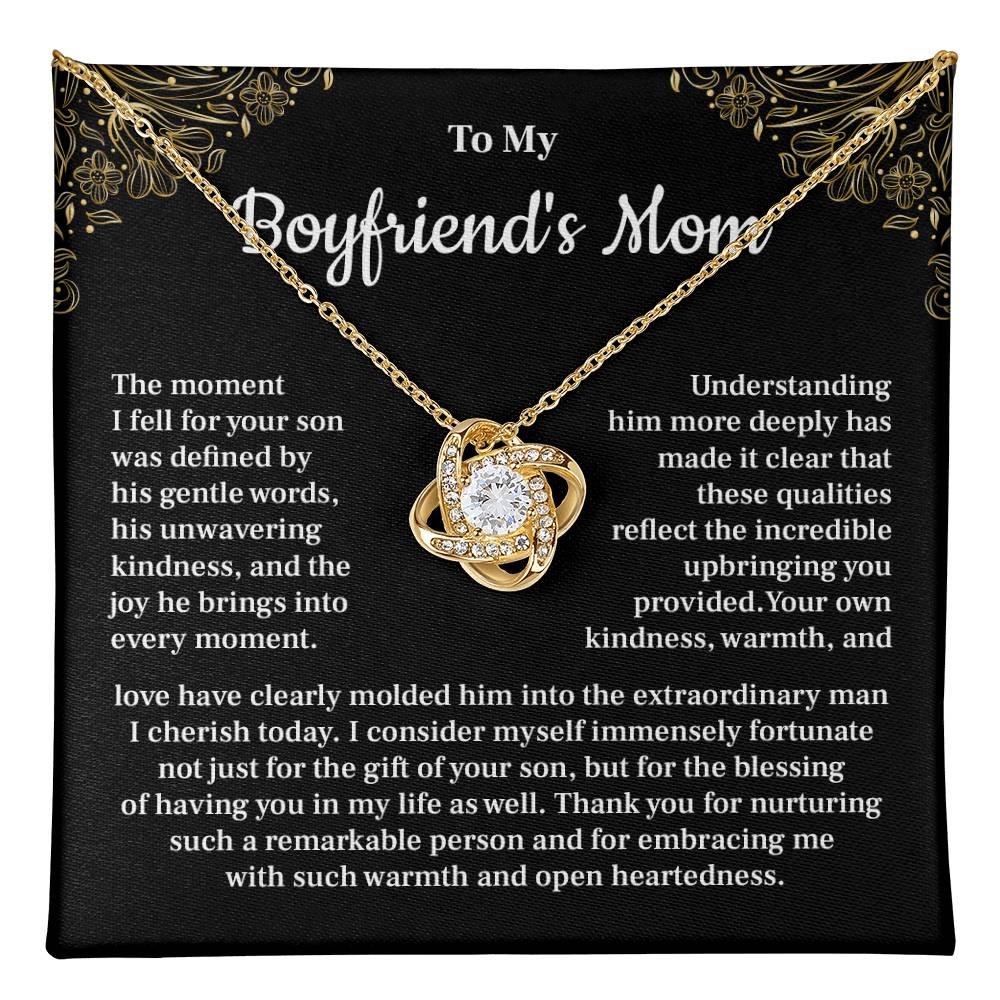 Necklace Gift for Boyfriend’s Mom from Girlfriend