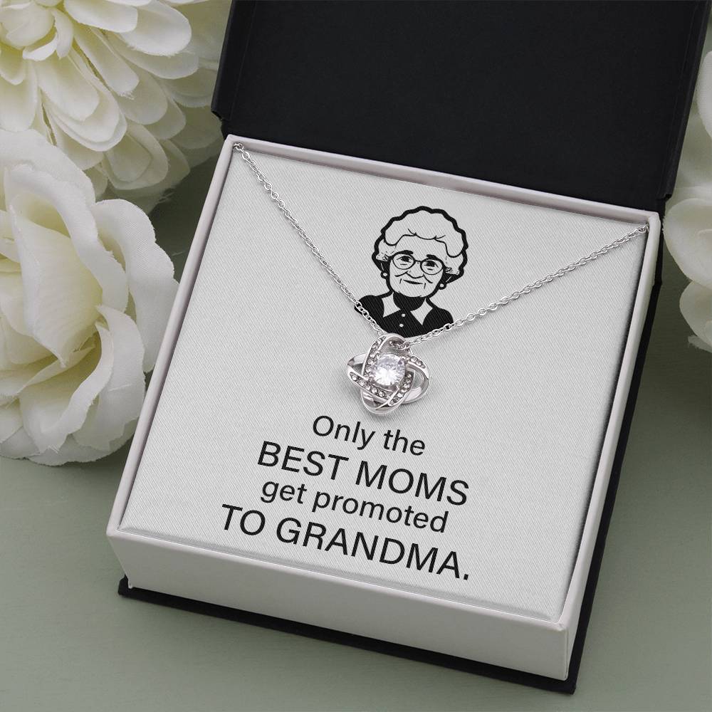 To The Best Moms Who Become Grandmas Grandma Necklace Gift Best Mom To Grandma Gift Jewelry Gift For Grandma Sentimental Jewelry For Grandmother Emotional Keepsake For Grandma Family Connection Necklace Sentimental Keepsake For Grandma