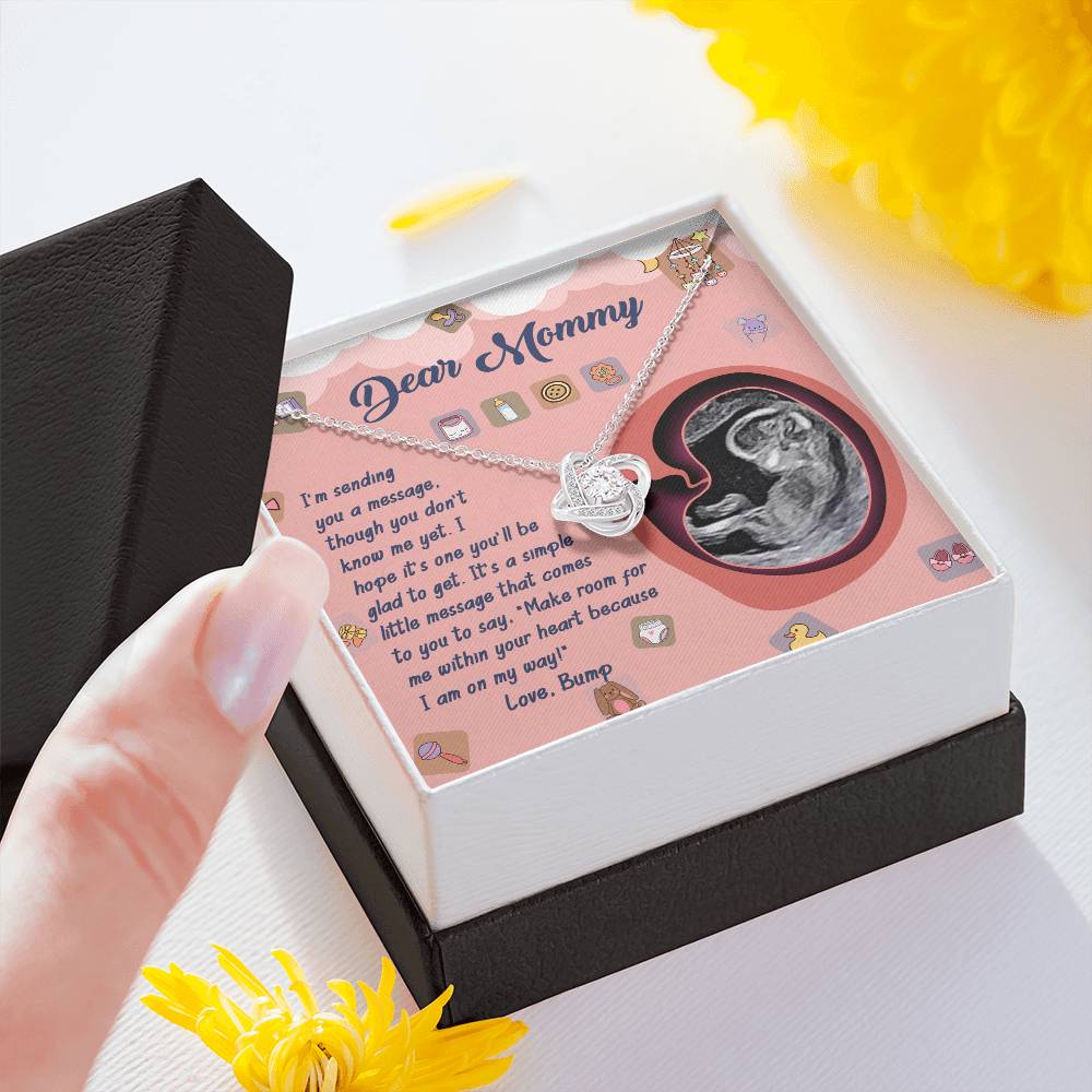 Dear Mommy Necklace For Mothe's Day Jewelry For Mom, Gift For Mommy From Baby Bump, Pregnancy Gift For Mommy Love Knot Necklace With Meaningful Message Card And Box.