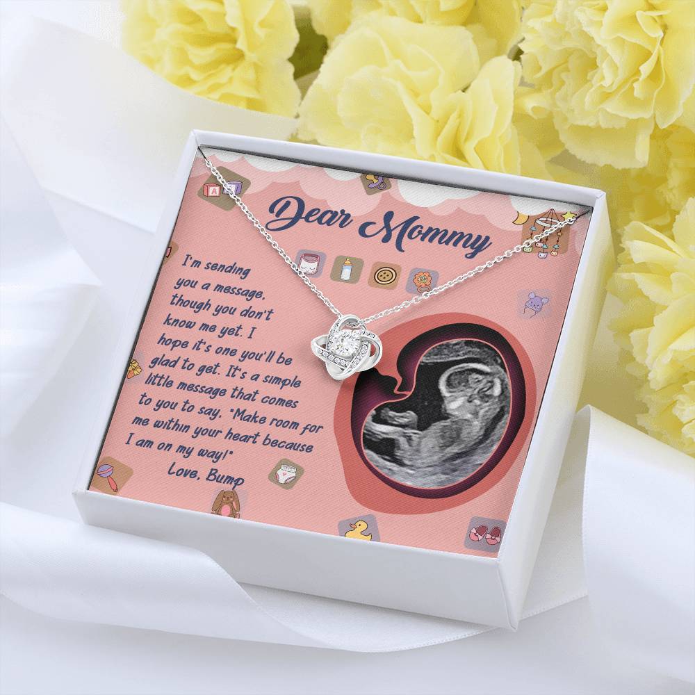 Dear Mommy Necklace For Mothe's Day Jewelry For Mom, Gift For Mommy From Baby Bump, Pregnancy Gift For Mommy Love Knot Necklace With Meaningful Message Card And Box.