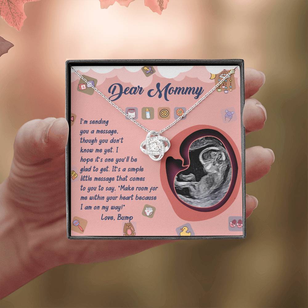 Dear Mommy Necklace For Mothe's Day Jewelry For Mom, Gift For Mommy From Baby Bump, Pregnancy Gift For Mommy Love Knot Necklace With Meaningful Message Card And Box.