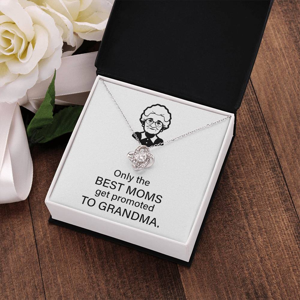 To The Best Moms Who Become Grandmas Grandma Necklace Gift Best Mom To Grandma Gift Jewelry Gift For Grandma Sentimental Jewelry For Grandmother Emotional Keepsake For Grandma Family Connection Necklace Sentimental Keepsake For Grandma