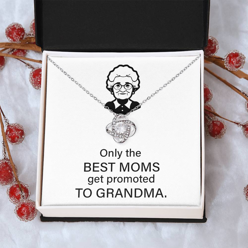 To The Best Moms Who Become Grandmas Grandma Necklace Gift Best Mom To Grandma Gift Jewelry Gift For Grandma Sentimental Jewelry For Grandmother Emotional Keepsake For Grandma Family Connection Necklace Sentimental Keepsake For Grandma