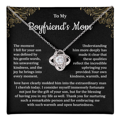 Necklace Gift for Boyfriend’s Mom from Girlfriend