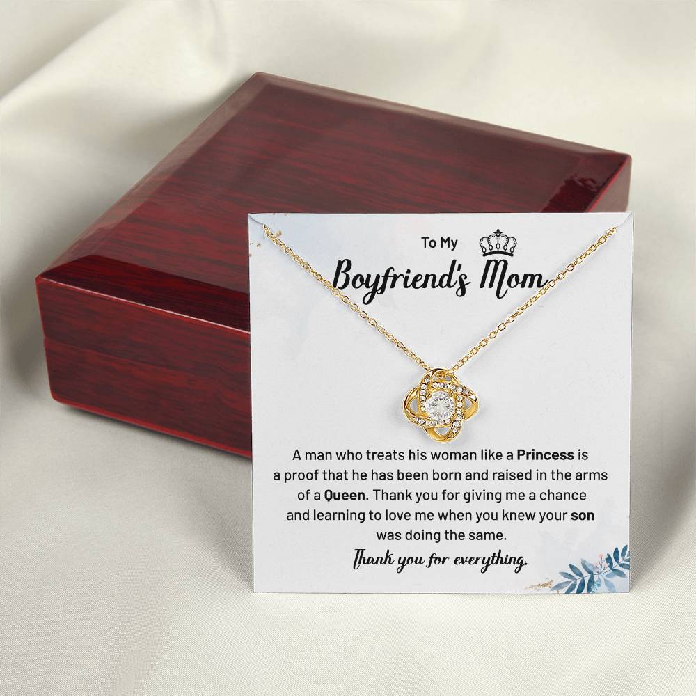 Boyfriend’s Mom Necklace Gift – Queen Message Card