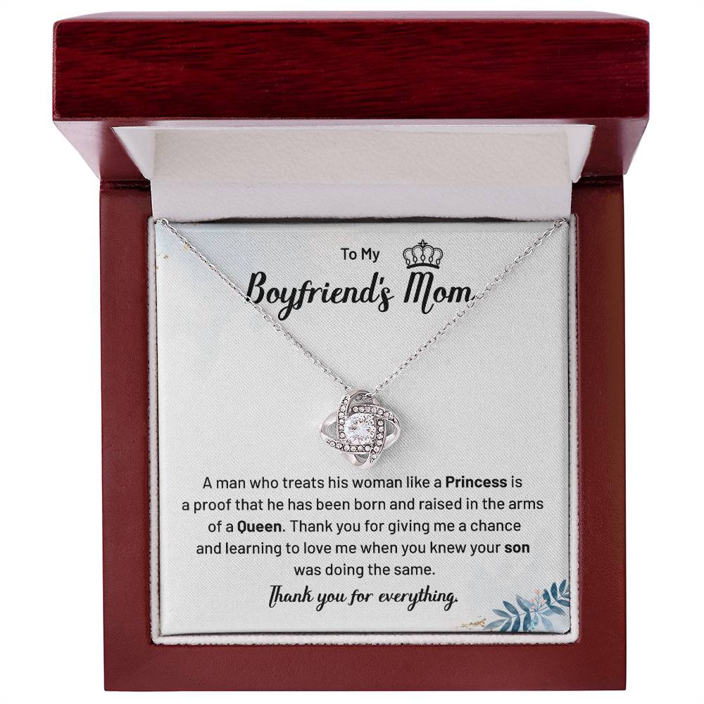 Boyfriend’s Mom Necklace Gift – Queen Message Card