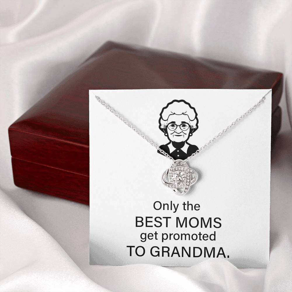 To The Best Moms Who Become Grandmas Grandma Necklace Gift Best Mom To Grandma Gift Jewelry Gift For Grandma Sentimental Jewelry For Grandmother Emotional Keepsake For Grandma Family Connection Necklace Sentimental Keepsake For Grandma