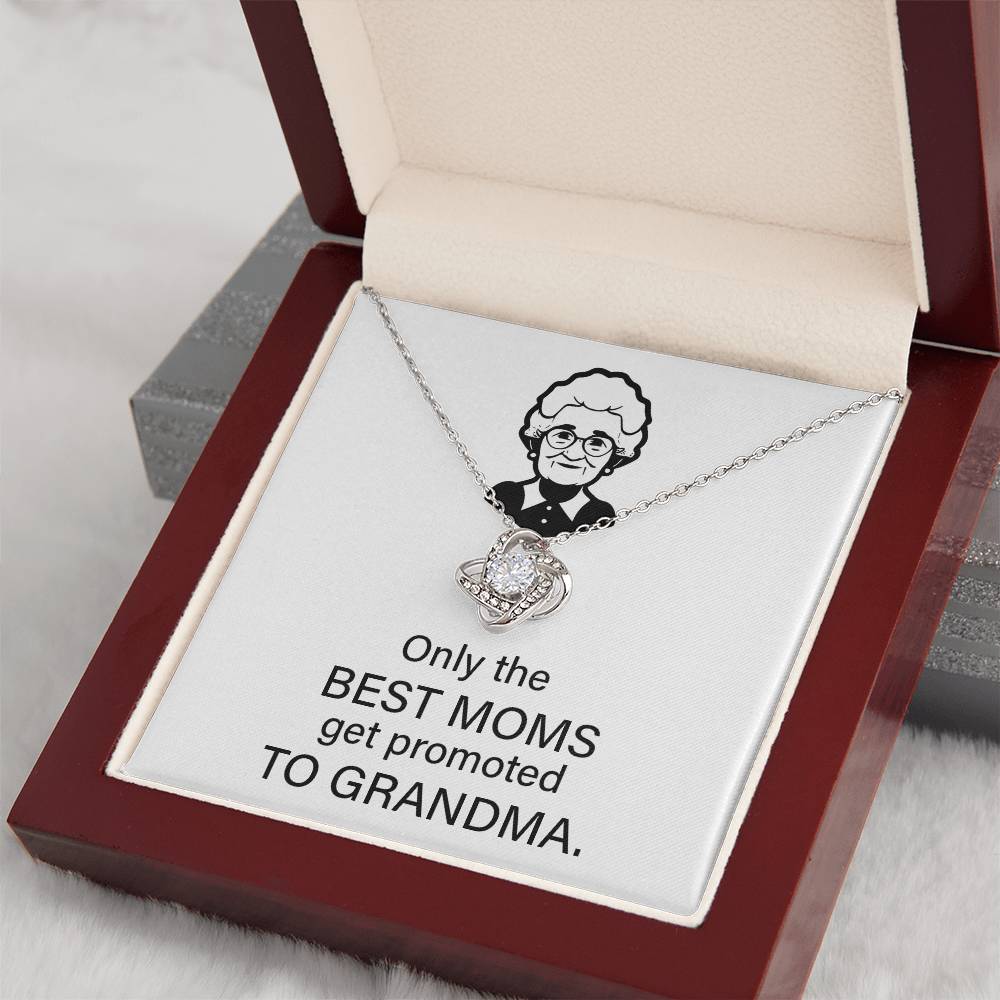 To The Best Moms Who Become Grandmas Grandma Necklace Gift Best Mom To Grandma Gift Jewelry Gift For Grandma Sentimental Jewelry For Grandmother Emotional Keepsake For Grandma Family Connection Necklace Sentimental Keepsake For Grandma