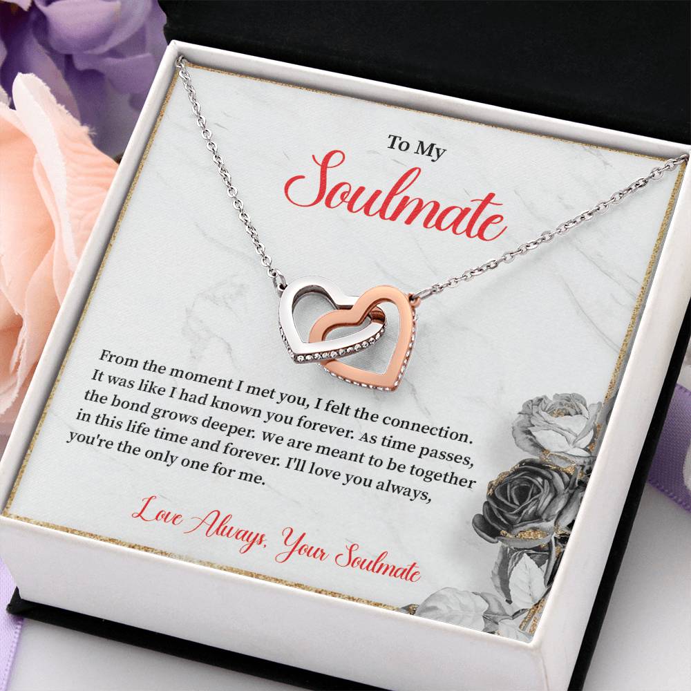 Soulmate Necklace for Her – Interlocked Hearts Gift Box