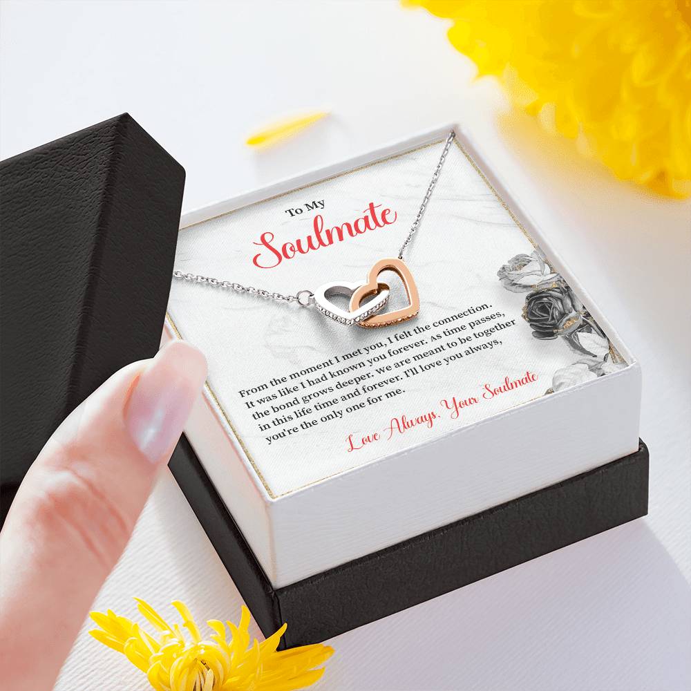 Soulmate Necklace for Her – Interlocked Hearts Gift Box