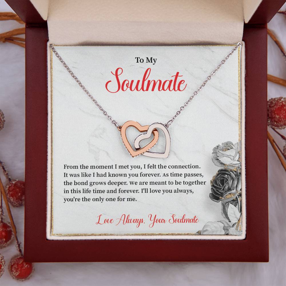 Soulmate Necklace for Her – Interlocked Hearts Gift Box
