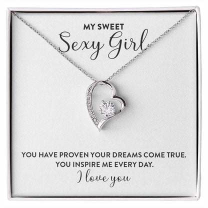 Romantic Necklace Gift for Sexy Girlfriend