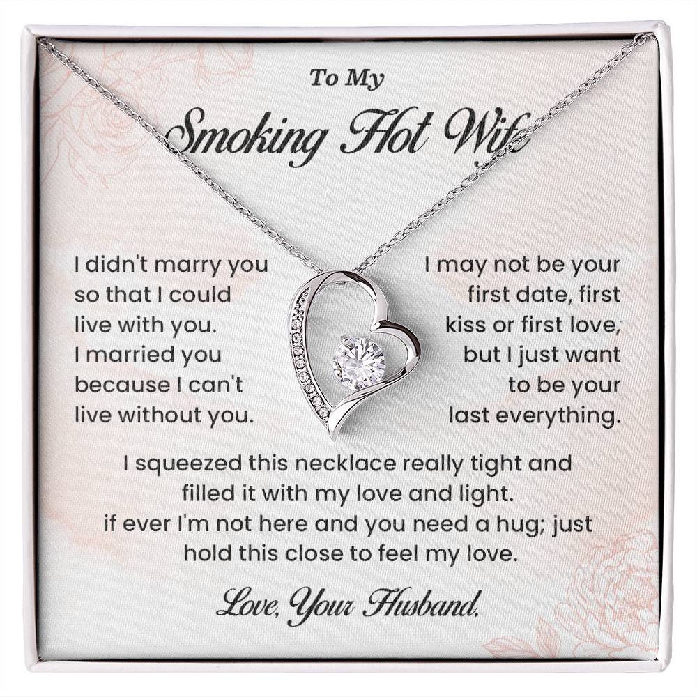 Smoking Hot Wife Necklace Gift – Message Card Box