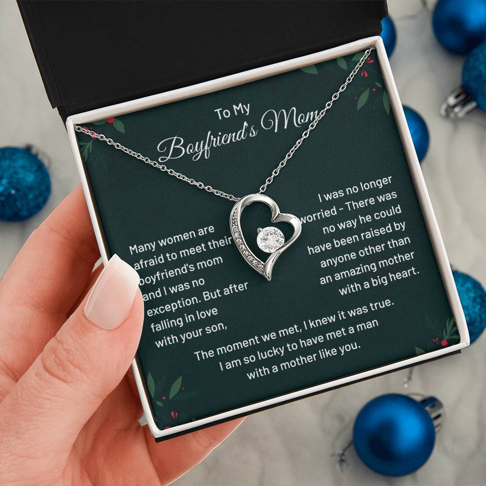 Boyfriend’s Mom Necklace Gift with Message Card